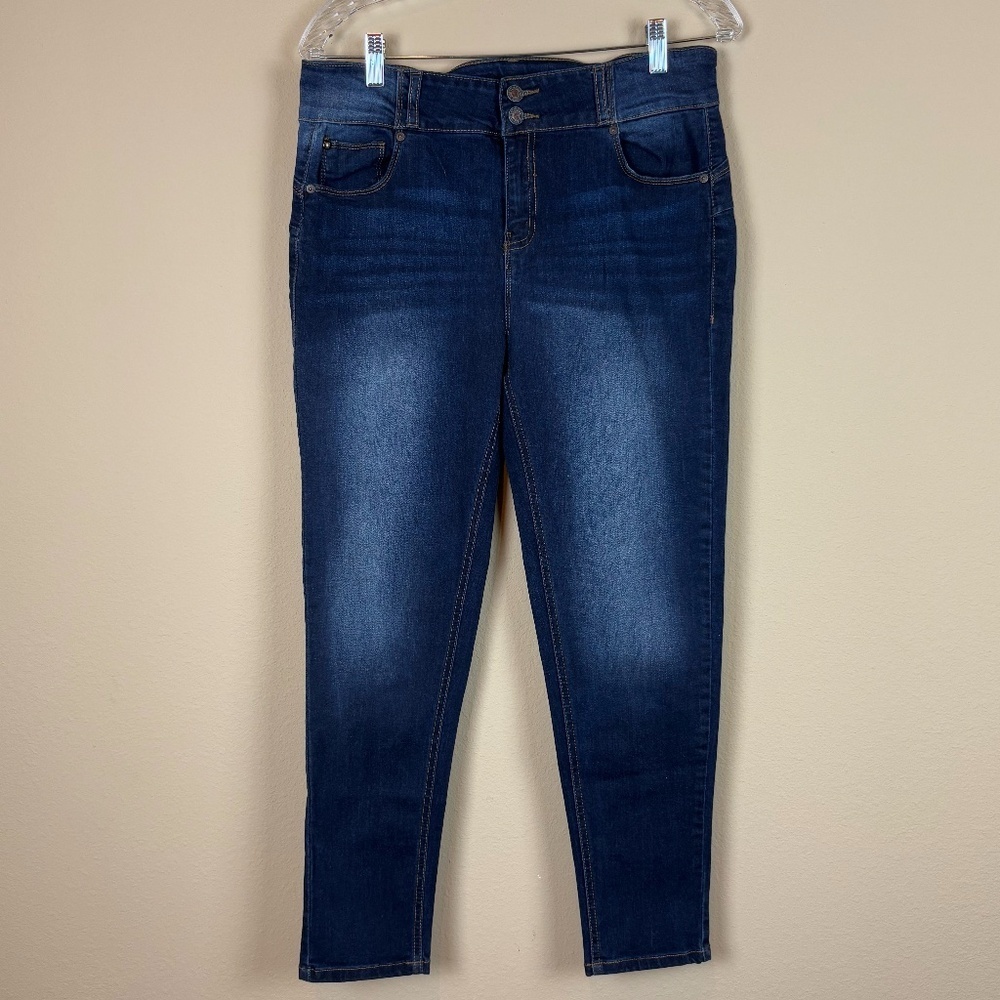 Enjean Denim Co. Dark Skinny Cotton Blend Jeans; Size 15 (Juniors)